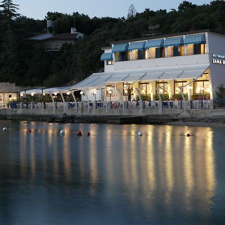 Hotel Dama Bianca Duino Exteriér fotografie