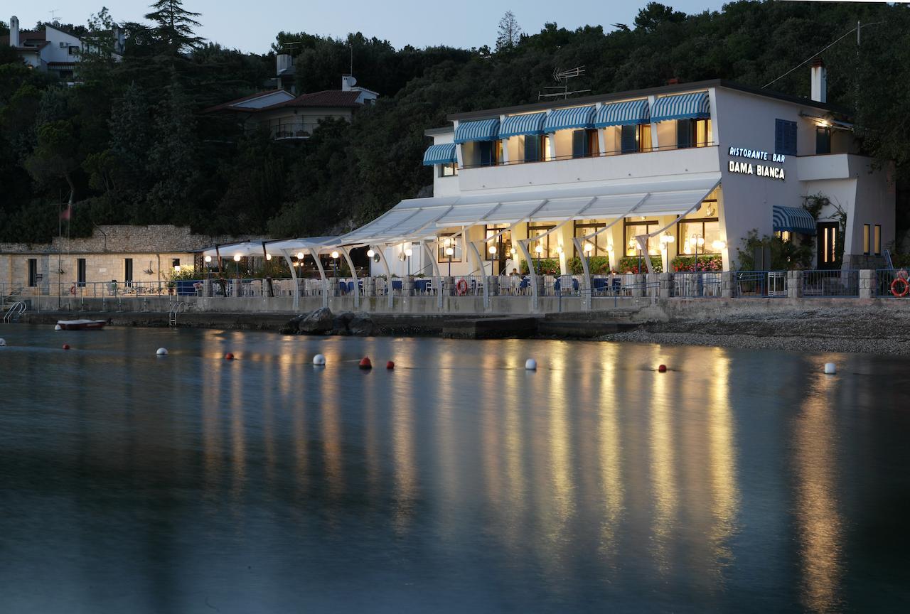Hotel Dama Bianca Duino Exteriér fotografie