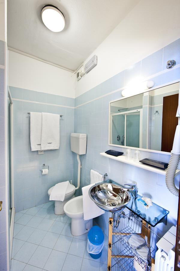 Hotel Dama Bianca Duino Pokoj fotografie
